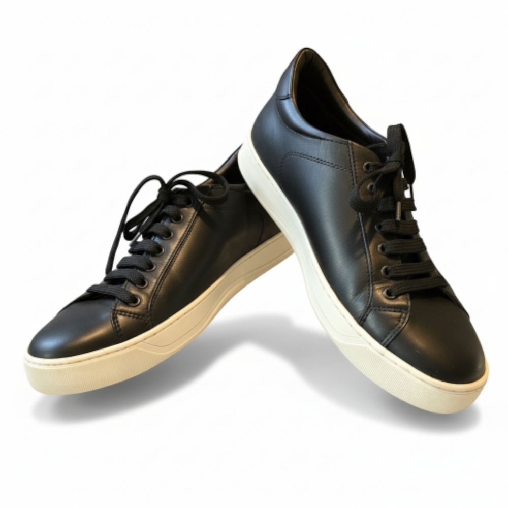 Bruno Magli Luxury “Westie sneaker” SIZE 9 Medium Mens